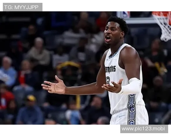 [2026年01月30日] 灰熊核心小贾伦-杰克逊季前赛状态低迷：数据全面下滑引关注